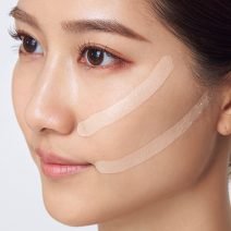 フェースラインの余白埋めメイクで簡単小顔見せ！ 人気H&Mのマル秘テクを大公開
