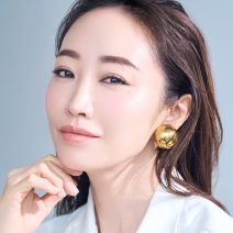 神崎 恵さんが選んだベストコスメ、52品全部見せます！【2023年間個人ベストコスメ】