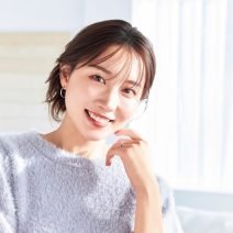 かじえりさんが“メイクが映える透明ツヤ肌”をキープする秘訣とは？ 鉄板保湿ルール＆愛用アイテムを大公開
