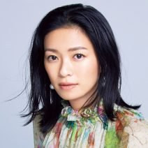 榮倉奈々さん「春のゆらぎ肌対策の要はやっぱり保湿」｜『美的』4月号スペシャルインタビュー