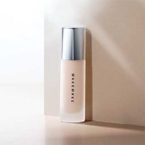 手軽にプロ級！「WAKEMAKE」のファンデーションで“さらすべ”セミマット肌をゲット｜『美的』4月号特別付録