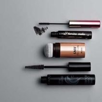 アホ毛・白髪・薄毛をカバー！プロが撮影現場で使っているカモフラアイテム｜美的GRAND