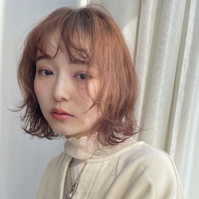 切りっぱなしボブからの印象チェンジは、レイヤープラスで小顔＆今っぽく｜最旬ヘアカタログ
