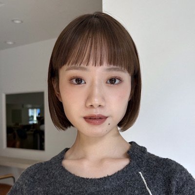フルバングで洒落感UP！ストレートタッチでつくる大人ボブ｜最旬ヘアカタログ
