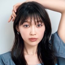 【フェミニンタイプ】エスティ ローダーのローズピンクリップで華やぎフェースに♡