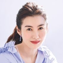 ともさかりえさん「仕事もプライベートも頑張りすぎずミニマムに」｜愛用のインナーケアアイテム5選