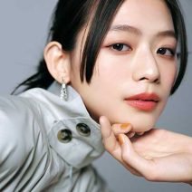 【最新韓国メイク】カッコいいのにほんのり女っぽい『ニュートロメイク』とは？