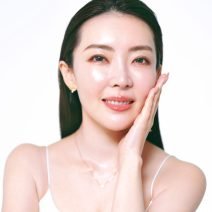 大野真理子さんも実感！ 使うほどに「沼る」！ カバーマークのクレンジング＆UV｜『美的』5月号特別付録