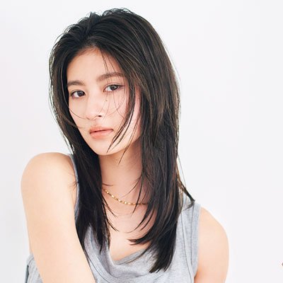顔周りのシャギーからのぞく素肌が色っぽい♡【クールタイプ】