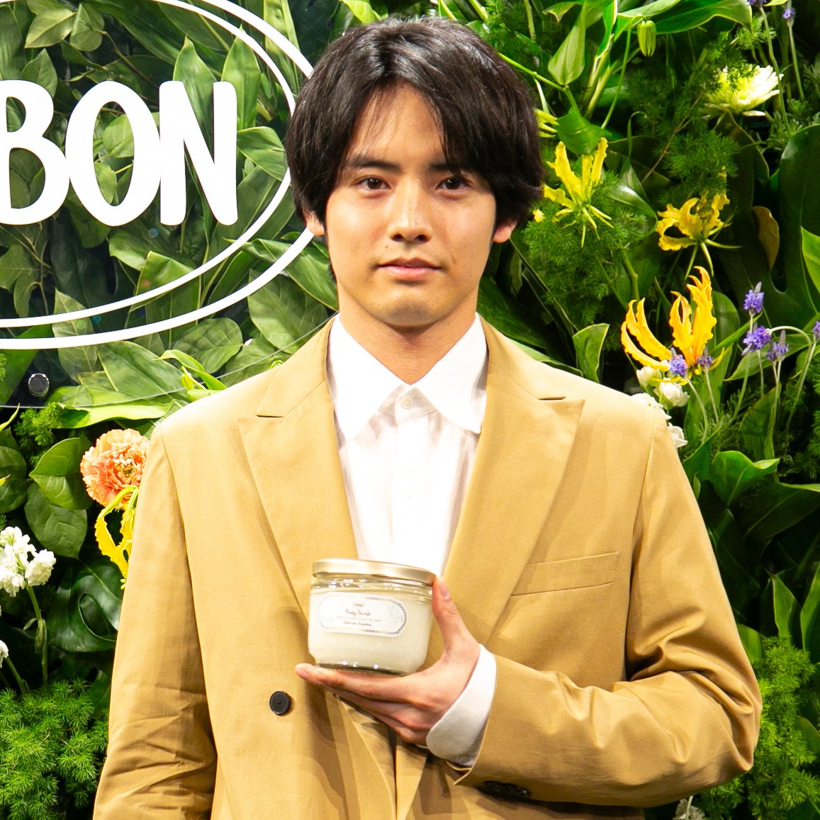 「お風呂タイムは真っ暗！」赤楚衛二さんがSABON ボディスクラブ アンバサダー就任！バスタイムの過ごし方をトーク