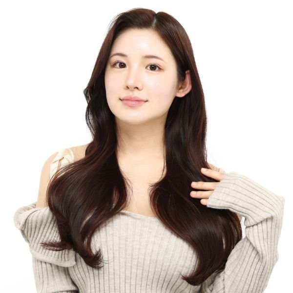 【スタイリングの基本テク】今さら聞けない!? 韓国美女の定番ヘア「ヨシンモリ」の作り方