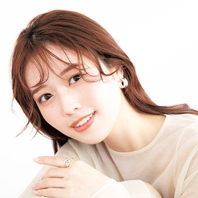 【前髪レスキュー】前髪のぱっくり割れをすぐに直すには？ うねりぐせが直らないときに使えるテクは？