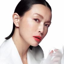 【AYAKO meets 長谷川京子】ルージュ エルメスの朱色リップで大人の透明感が輝きだす｜美的GRAND