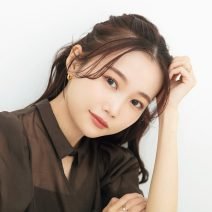 水越みさとさんは種類の違う美白成分でくすみへアプローチ！｜透明美肌を作るおすすめアイテム4選