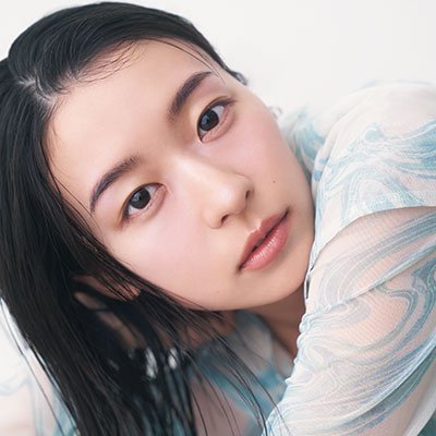 透明感を後のせ♡ 今すぐなれる『透け肌』の秘密は 「フェースパウダー＋ハイライト」！