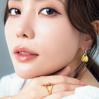 SUQQUのローズブラウンのアイパレットで華やかさアップ♡【顔タイプ別・フェミニンタイプ】