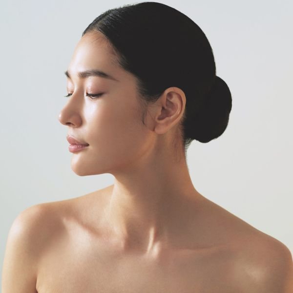 ほぐすべきは顔を取り巻く「4大硬筋」エイジングに効くマッサージを伝授！｜美的GRAND