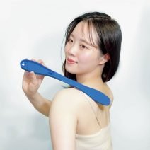 夏までに目指せ「美背中」！ 背中ニキビやシミの正しい対処法は？