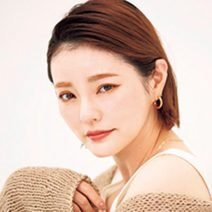 藤井明子さん「美容や健康は“取り入れること”を重視」｜透明美肌を作るおすすめアイテム4選