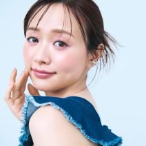 「COCOROIKI」のカラーパールライナーであざとかわいい♡ 夏モテEYE【『美的』8月号特別付録】