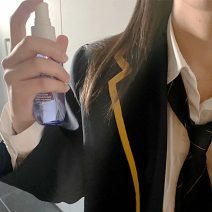 「学校にも香水」が常識!? 甘い香りでHighな気分♡｜美容ライター＆16歳。メルボルン母娘美容Days