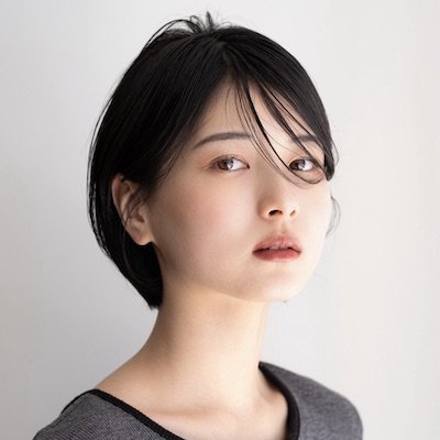 大人のショートボブはコレ！チークラインバングでスタイリッシュな印象に｜最旬ヘアカタログ