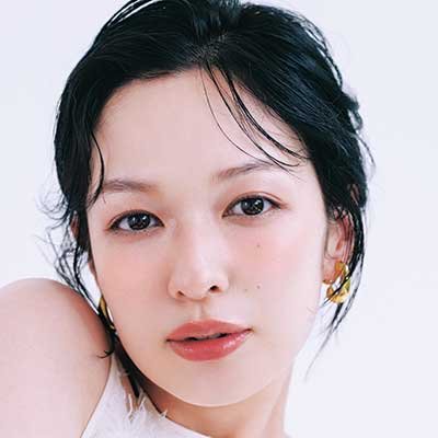 THREEのヌーディカーキアイパレットを夏っぽく楽しむ♪ 顔全体に“ツヤ”をちりばめるのがポイント