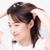 髪と頭皮のUVケアコスメ！効果を引き出すトリセツ集｜美的GRAND