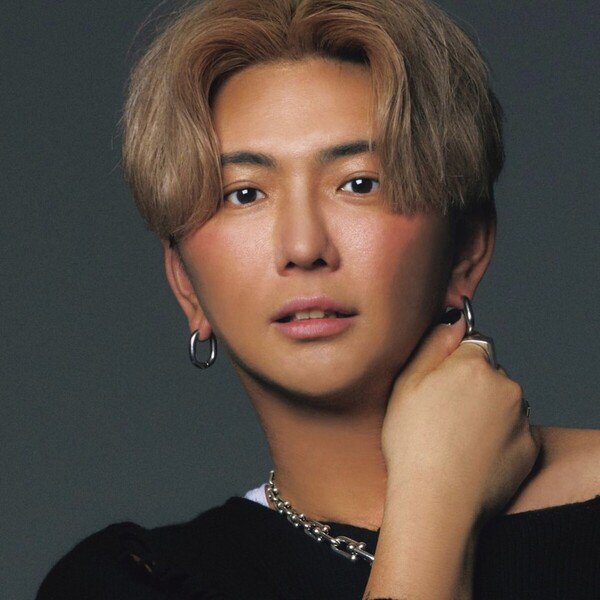 ヘア&メイクアップアーティスト・いむたんさんの「くずれない」メイク術を大調査