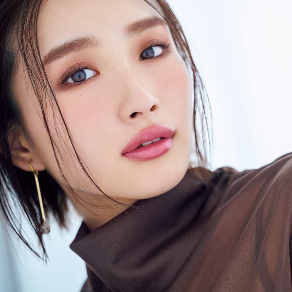 モーヴピンクリップの薄膜リップで大人のかわいげとしゃれ感がかなう♡ 最新オススメリップ3選