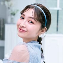 【結婚式お呼ばれヘア＆メイク】大人かわいい上品スタイルでキラッとさりげないアクセントを♡