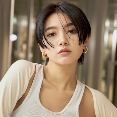 輪郭カバーにも◎サブカル風に挑戦したいならハンサムショートが旬！｜最旬ヘアカタログ