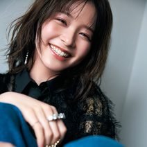 久間田琳加さん×H&M林 由香里さん｜“THEかわいい”お出かけ冬メイクで女子会で注目の的に♡