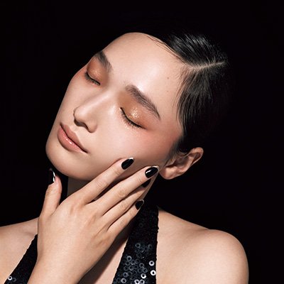 亜美さん　ファンデ　リップ　アイシャドウ GIFT SET | ADDICTION BEAUTY メイクアップコスメ通販 公式