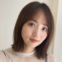 ボブでも大人っぽく！抜け感バング＆ふわっと柔らか質感でトレンドを先取り｜最旬ヘアカタログ
