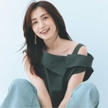 むくみや目の疲れ、顔の筋力も！ 有村実樹さんの“たるみ”ケア習慣は？｜有村実樹のビューティ・ハックvol.30