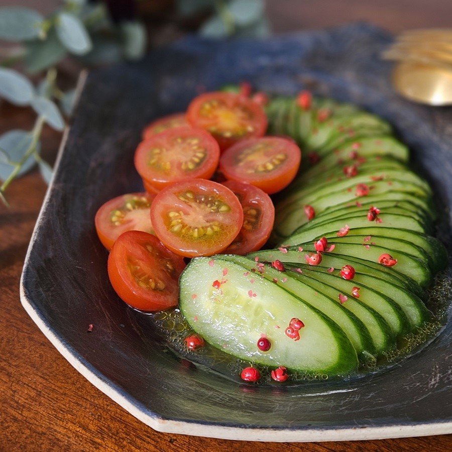 むくみやだるさ解消！年末年始のおもてなしにも「きゅうりとトマトのHolidayサラダ」【Today’s SALAD #308】