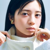 桜田ひよりさん主演！ キラキラコスメを使いこなす♡ 冬のスパークリングメイク【3選】