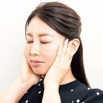 たるみの原因は、ハリの低下だけではない！美フェースライン復活「舌トレーニング」｜美的GRAND