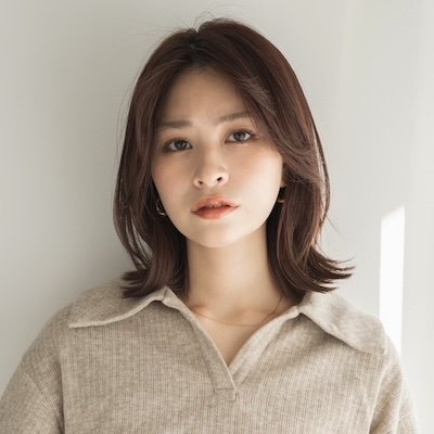 技ありレイヤーだからワンカールで決まる！大人かわいい若見えミディ｜最旬ヘアカタログ