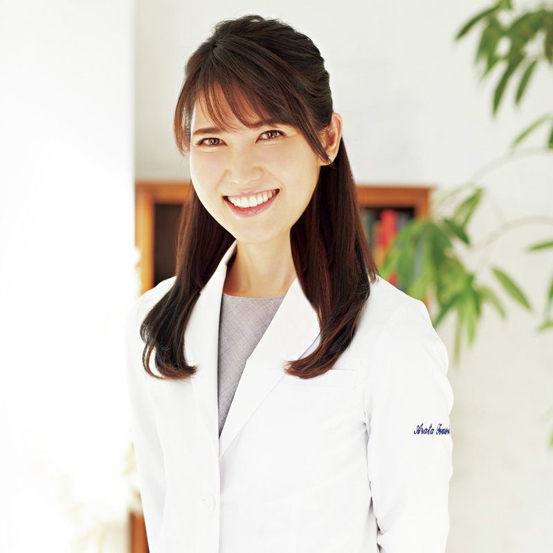 友利 新先生が選んだ2024『年間ベストコスメ』全47品をすべて見せます！