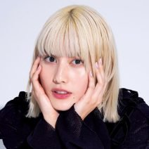 橋本 愛さん「役でこだわるのは“肌”」｜映画『早乙女カナコの場合は』スペシャルインタビュー