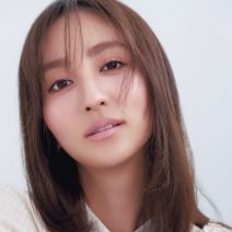 堀田茜さん×笹本恭平さん｜ピンク×グレーの甘辛ミックスで最旬春メイク♡