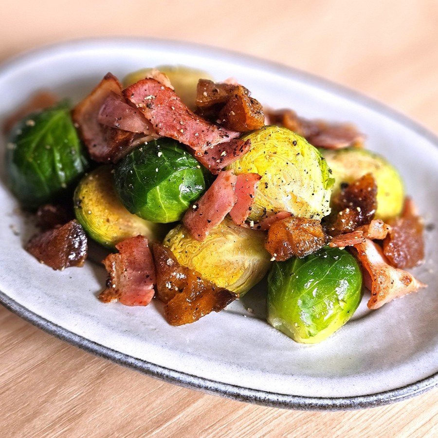驚きの栄養素をもつ芽キャベツに注目！「芽キャベツとベーコンのホットサラダ」【Today’s SALAD #322】