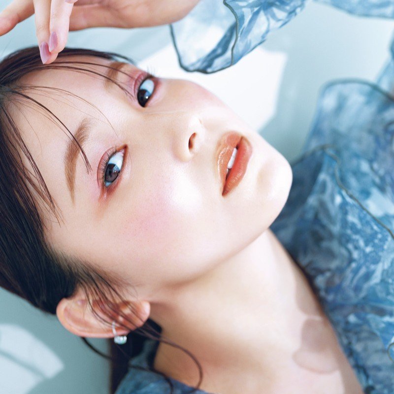 久間田琳加さん×人気H&M 林 由香里さん｜夏にぴったりの涼しげピンクメイク