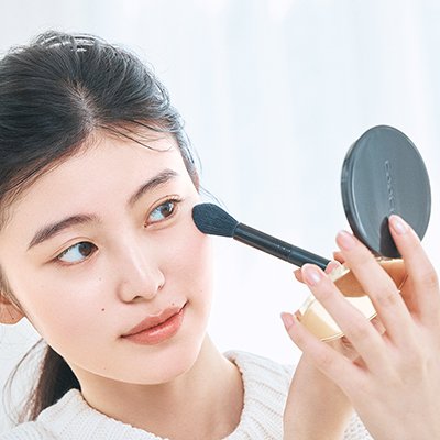 夏でもばっちりメイク派に！くずれにくいベースメイク「涼やかきちんと肌」の作り方
