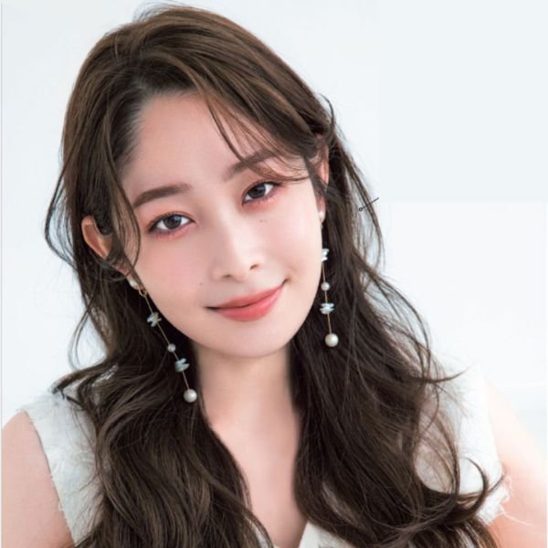 エアリーな透けカールで軽やかに♡【涼しげ美人ヘアカタログ】