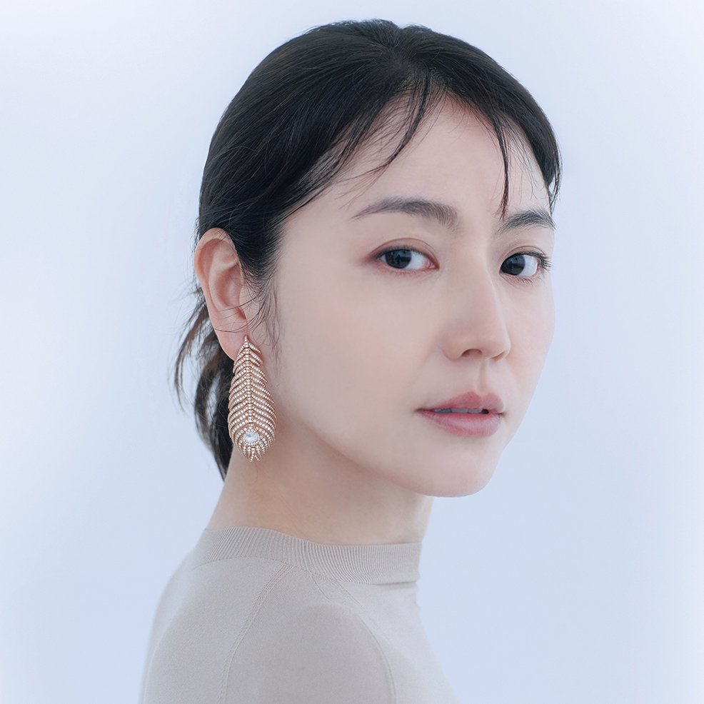 長澤まさみさん「今は、人生をとにかく楽しみたい。」スペシャルインタビュー｜美的GRAND