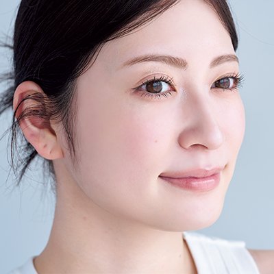 メイクのこだわり満載♡ 吉田朱里さんの愛用アイテム＆メイク方法を大公開！