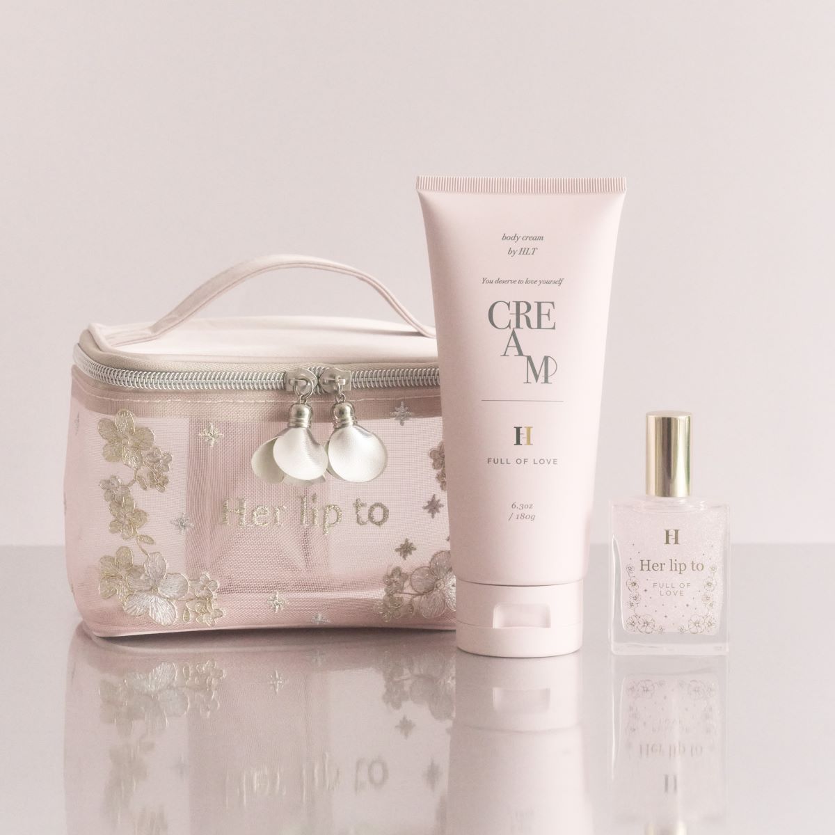 Her lip to BEAUTY×クリスマスコフレ2025】愛に満たされる限定の香り